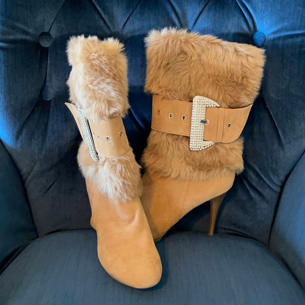 Tan Fur Boots